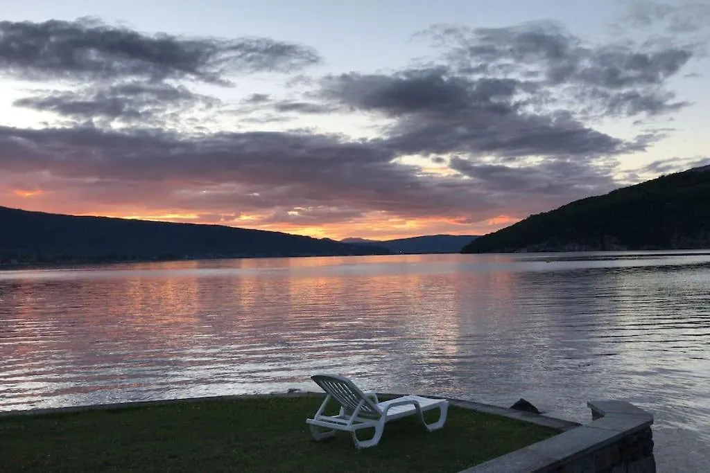 Appartement 202 Geroli Lac D'Annecy Duingt 0*,  France