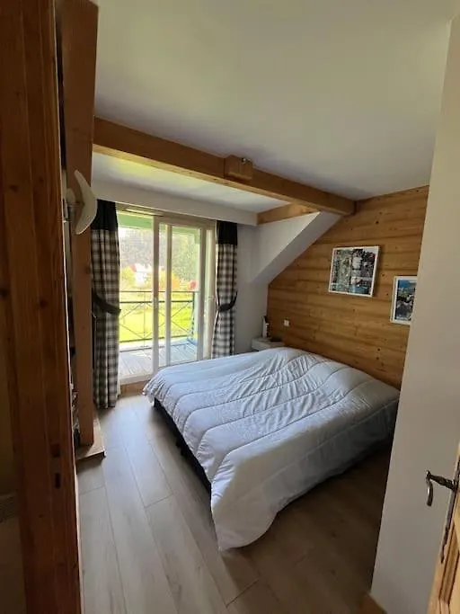 Appartement 202 Geroli Lac D'Annecy Duingt 0*,  France